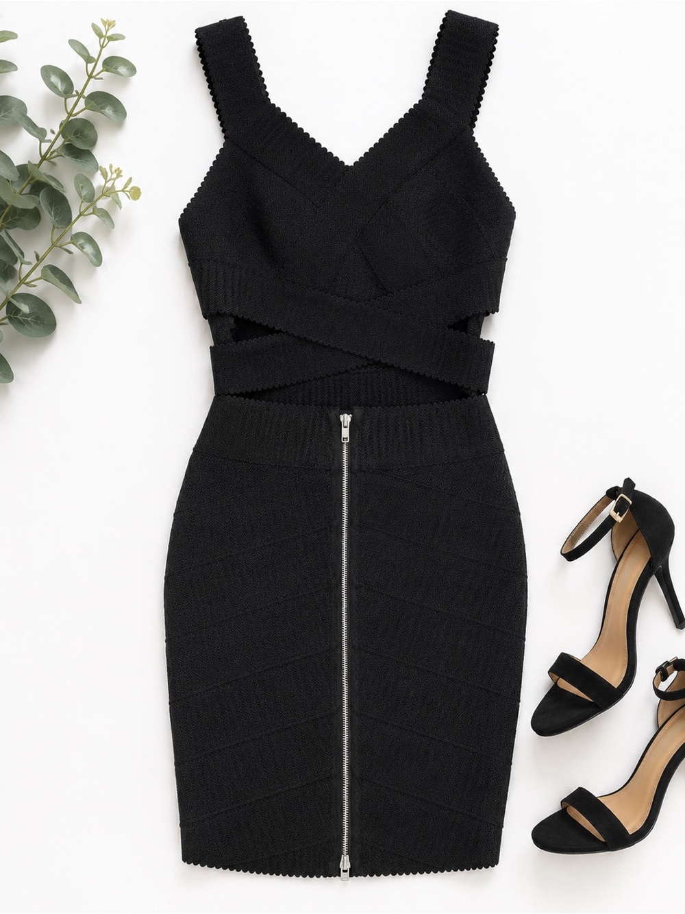 Lulumari Black Cutout Bodycon Mini Dress – Size Small